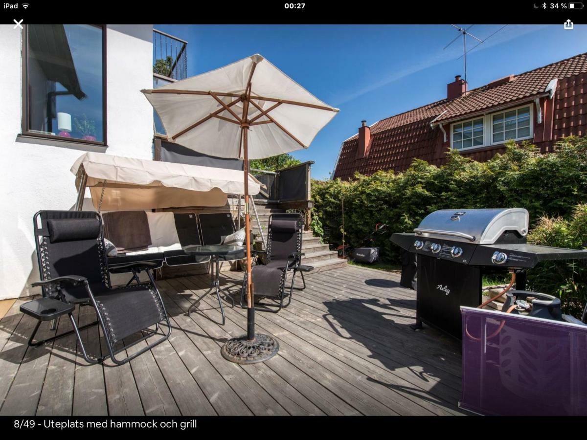 Lagenhet I Villa Pa Fornudden Tyreso Exterior foto
